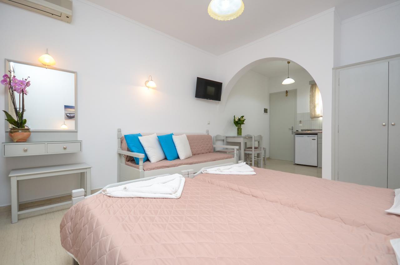 Golden Beach Studios Down Town Naxos City Exterior foto