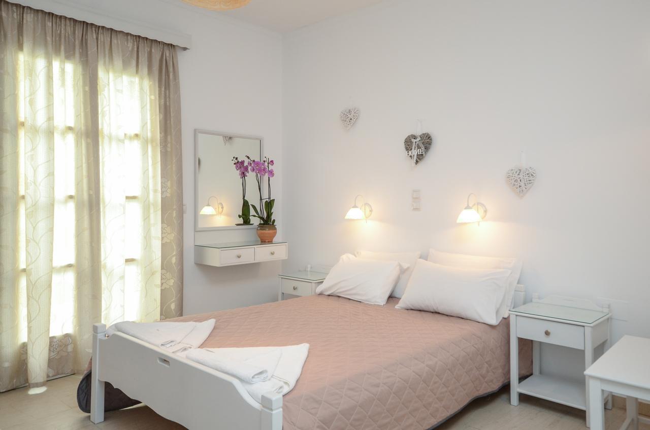 Golden Beach Studios Down Town Naxos City Exterior foto