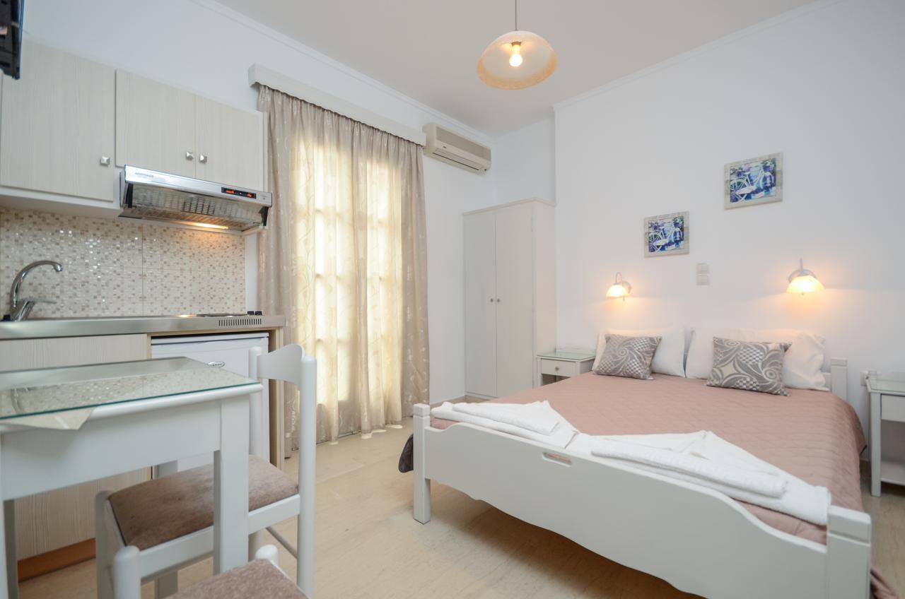 Golden Beach Studios Down Town Naxos City Exterior foto